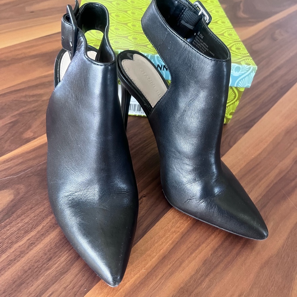Gianni Bini Black Heeled Boots